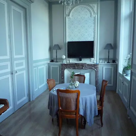 Bed & Breakfast Chateau De Plessier-roza Le Plessier-Rozainvillers