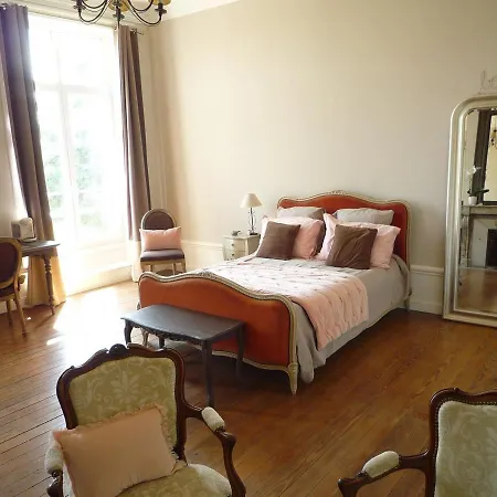 Chateau De Plessier-roza Le Plessier-Rozainvillers