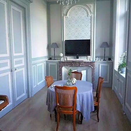Chateau De Plessier-roza Frühstückspension